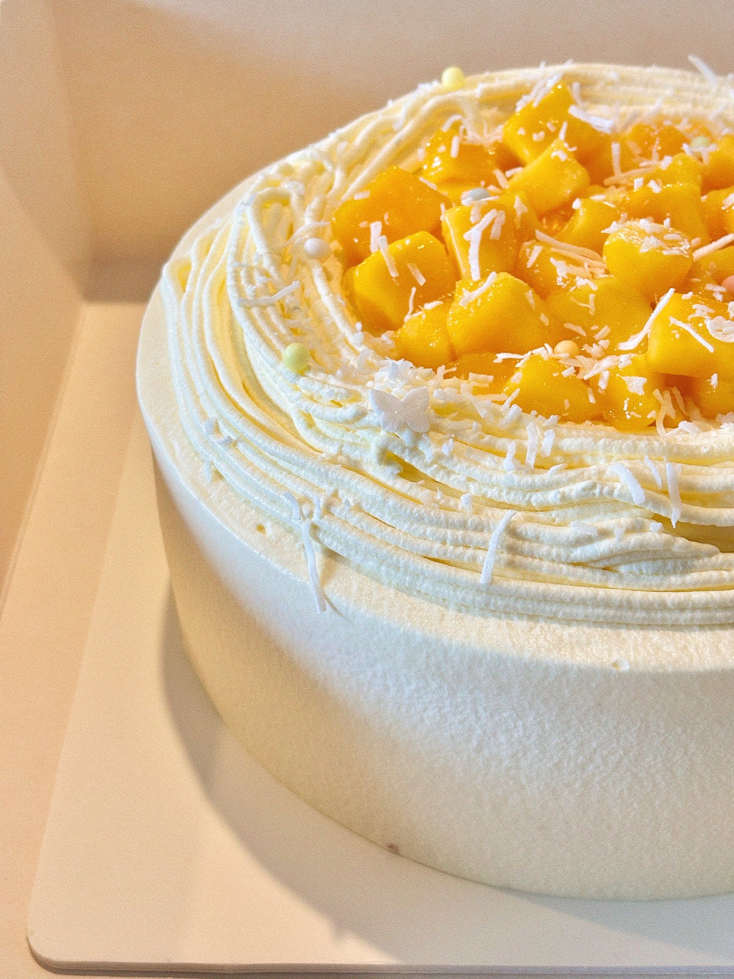 The SOFTEST Mango Cake
