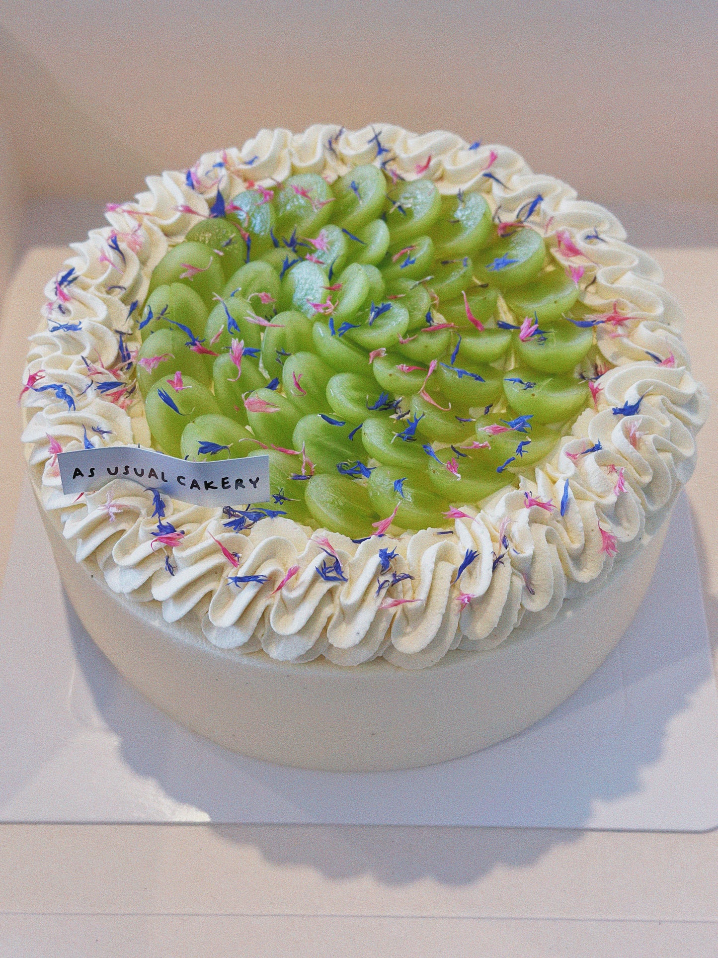 Oolong Tea Cream Chiffon Cake