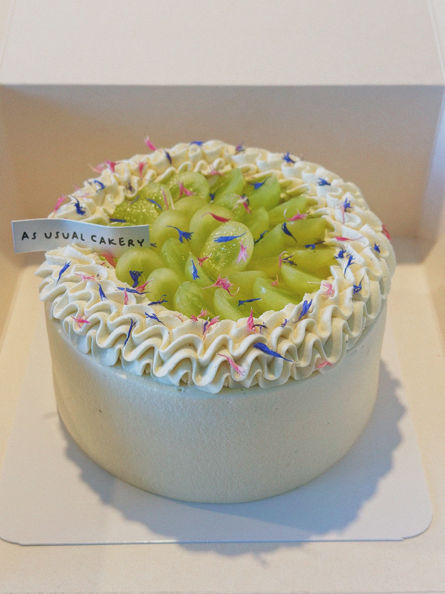 Oolong Tea Cream Chiffon Cake (Celebration discount)
