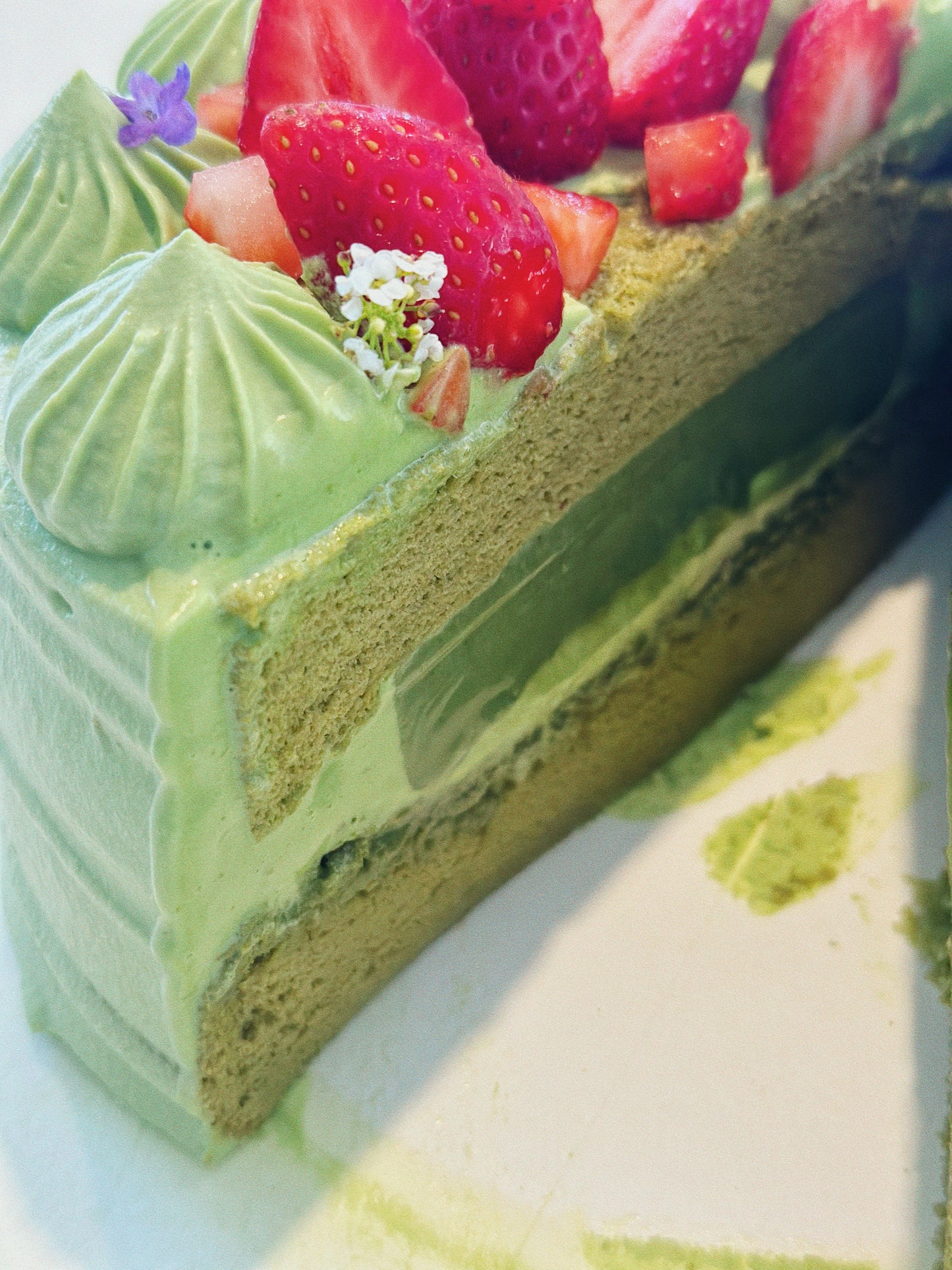 White Chocolate Matcha Chiffon Cake