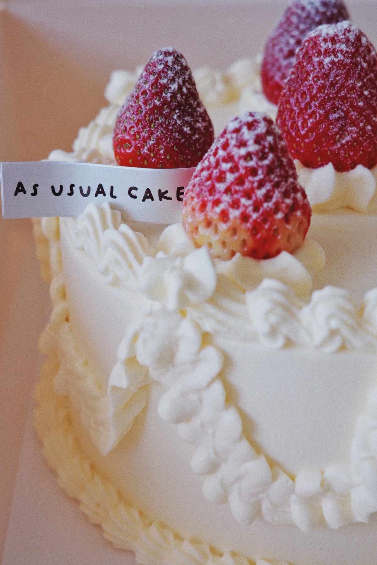 The SOFTEST Strawberry Cake 🍓 (celebration discount)