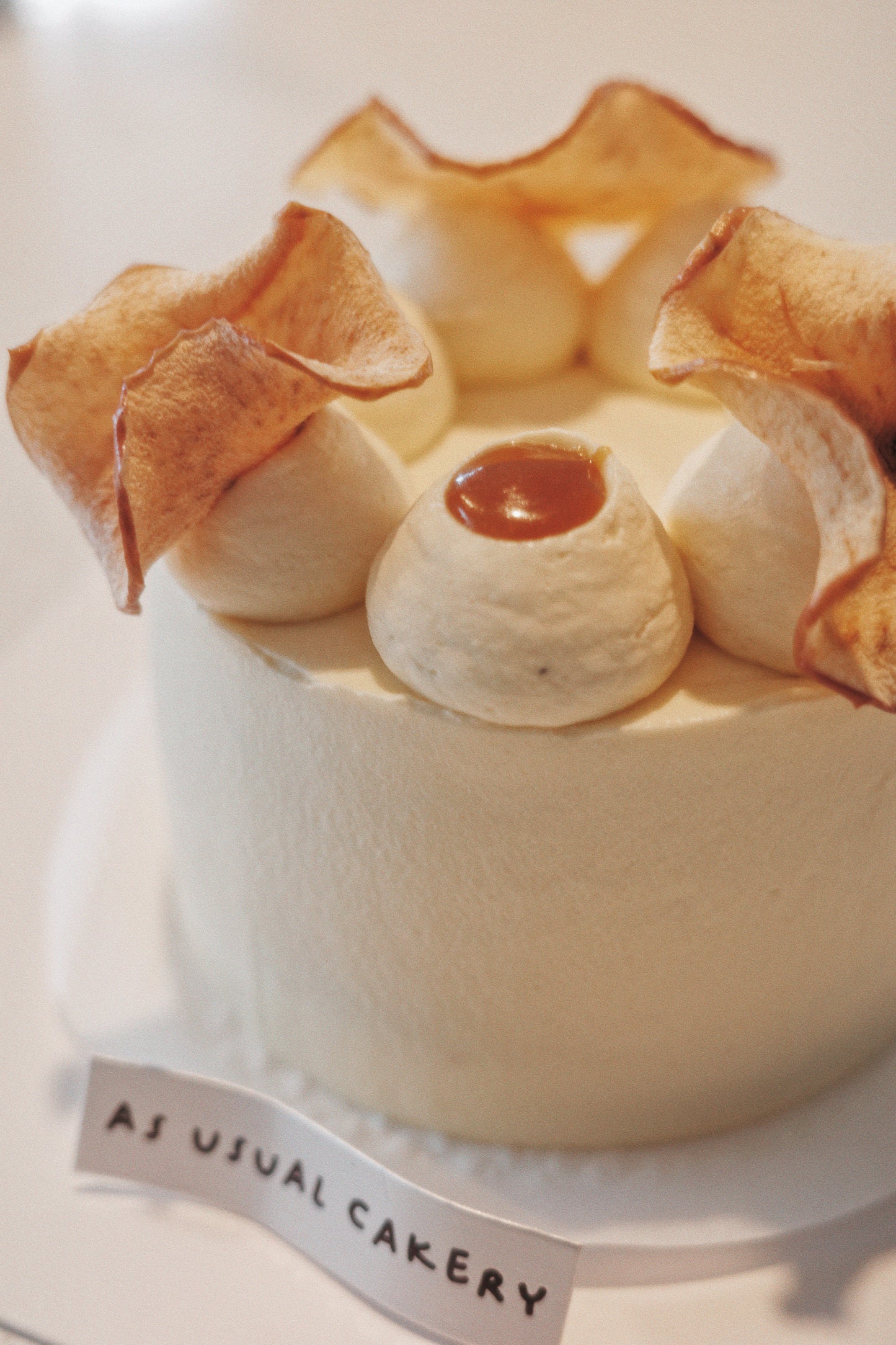 Apple-solutely Wintery (Toffee Caramel Apple Chiffon Cake)