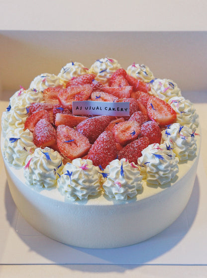 Strawberry Cream Chiffon Cake (Celebration discount)