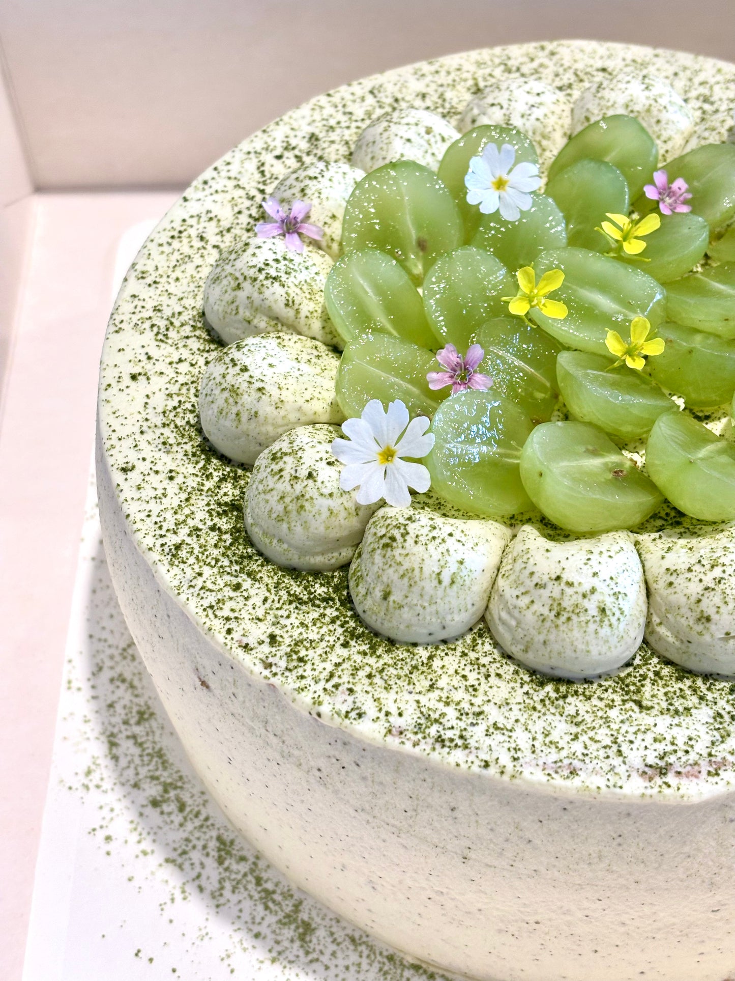 Oolong Tea Cream Chiffon Cake