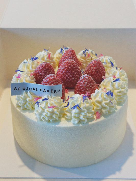 Strawberry Cream Chiffon Cake (Celebration discount)